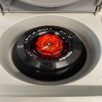 Eppendorf 5418 Centrifuge image 1